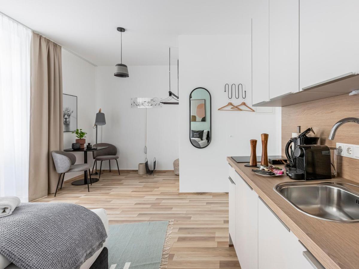 Limehome Villach Kirchenplatz Εξωτερικό φωτογραφία